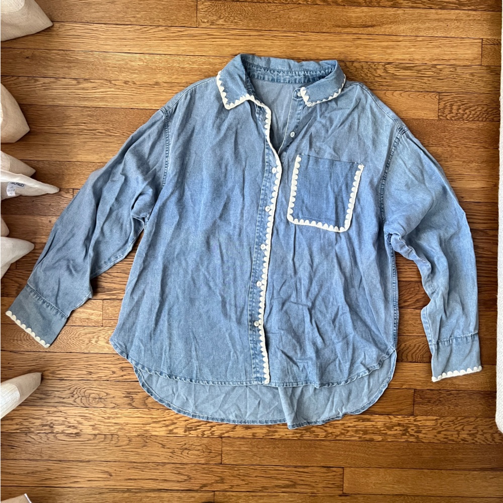 ANTHROPOLOGIE chambray denim style button down - Picture 5 of 5